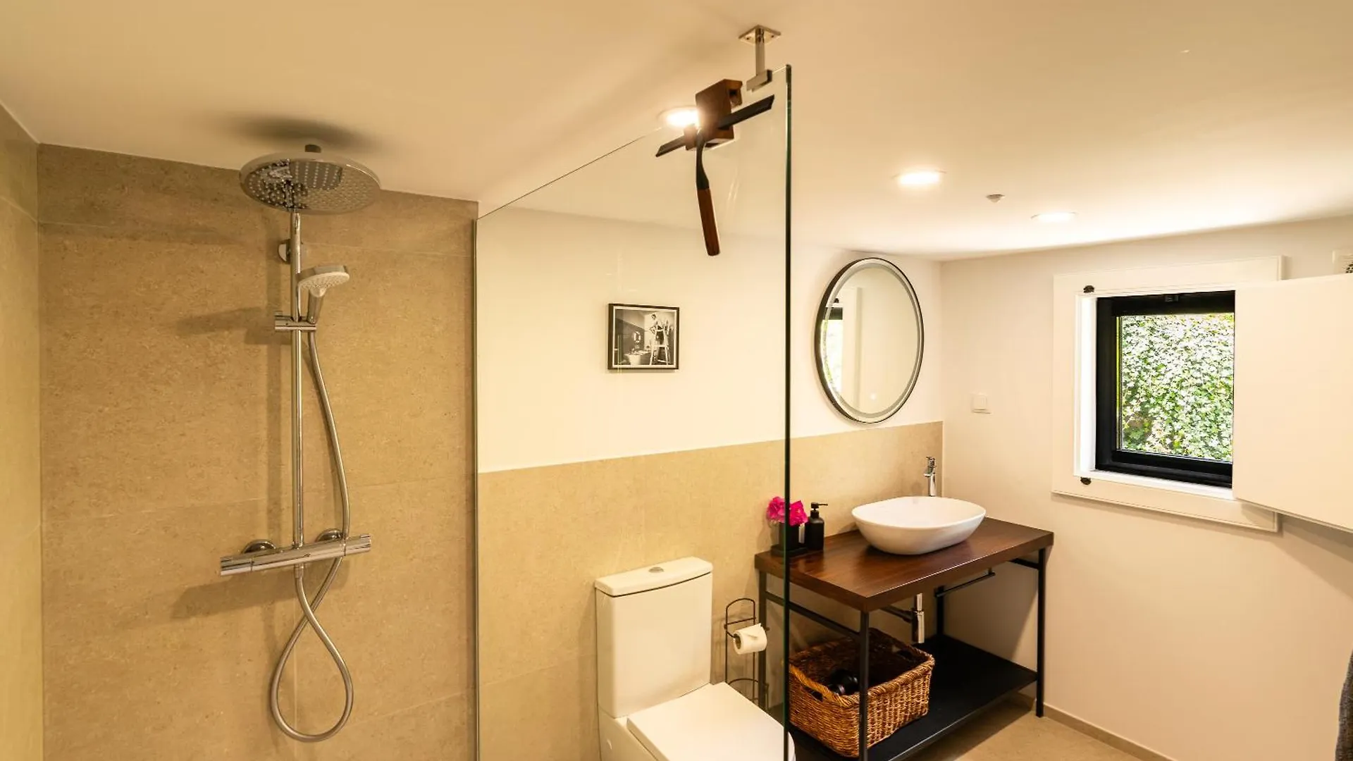 Casas Da Terca - Modern Comfort In Traditional Houses Set Within 300Sqm Of Private Gardens To Explore Tabua  Apartment Tabua (Madeira)