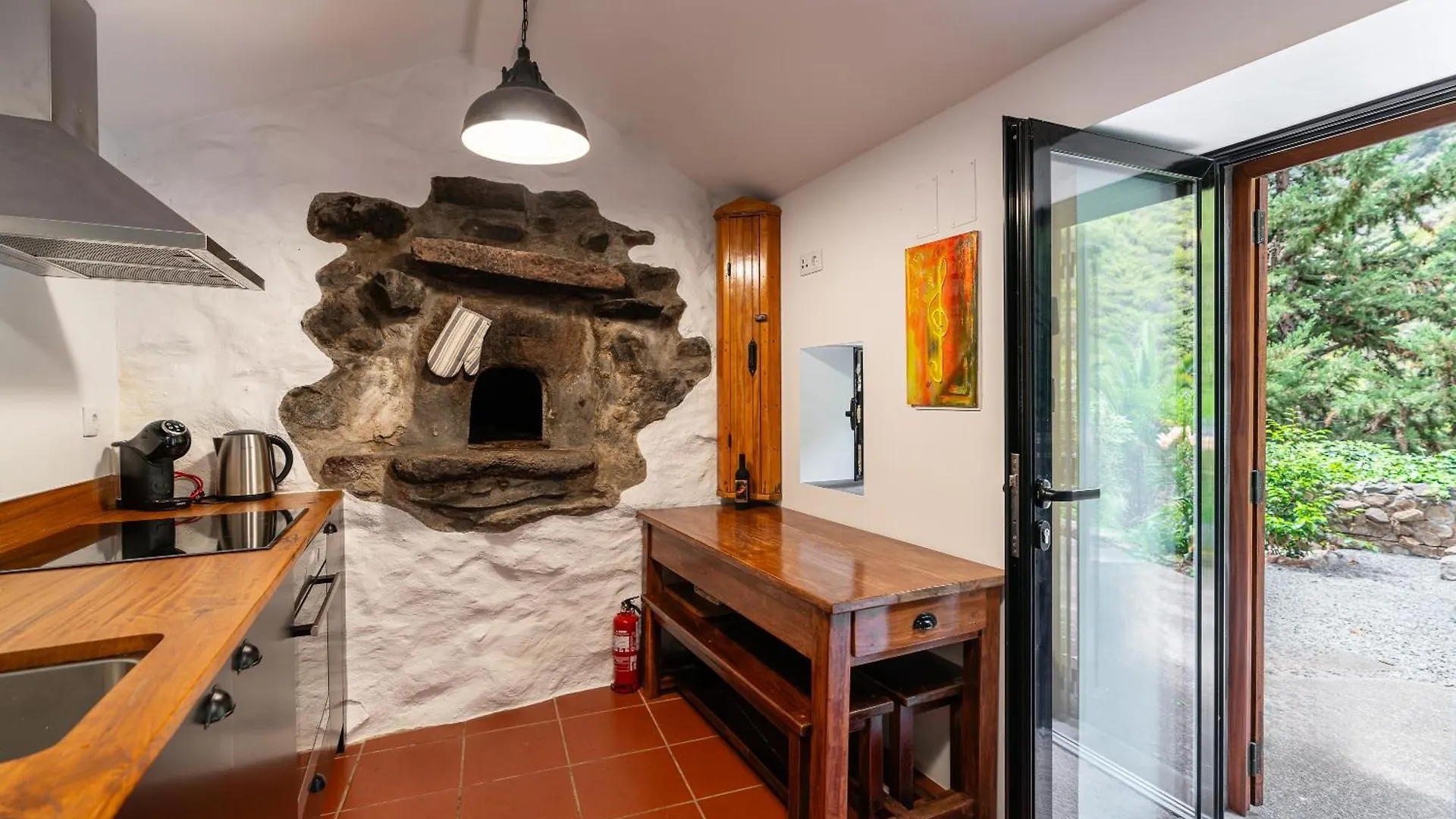 Casas Da Terca - Modern Comfort In Traditional Houses Set Within 300Sqm Of Private Gardens To Explore Tabua  0*, Tabua (Madeira) Portugal